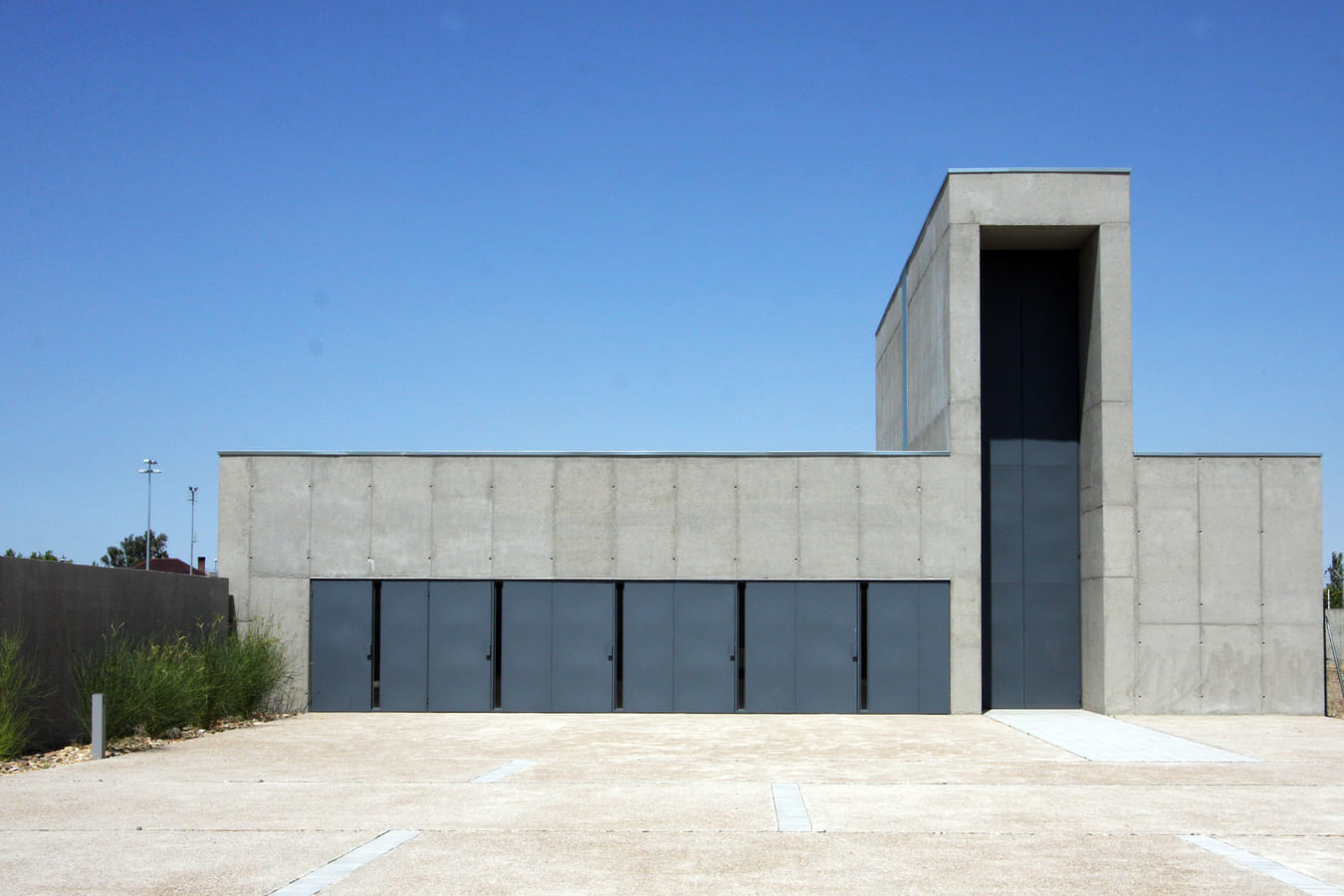 Alejandro Dean_Complejo funerario Utebo_13